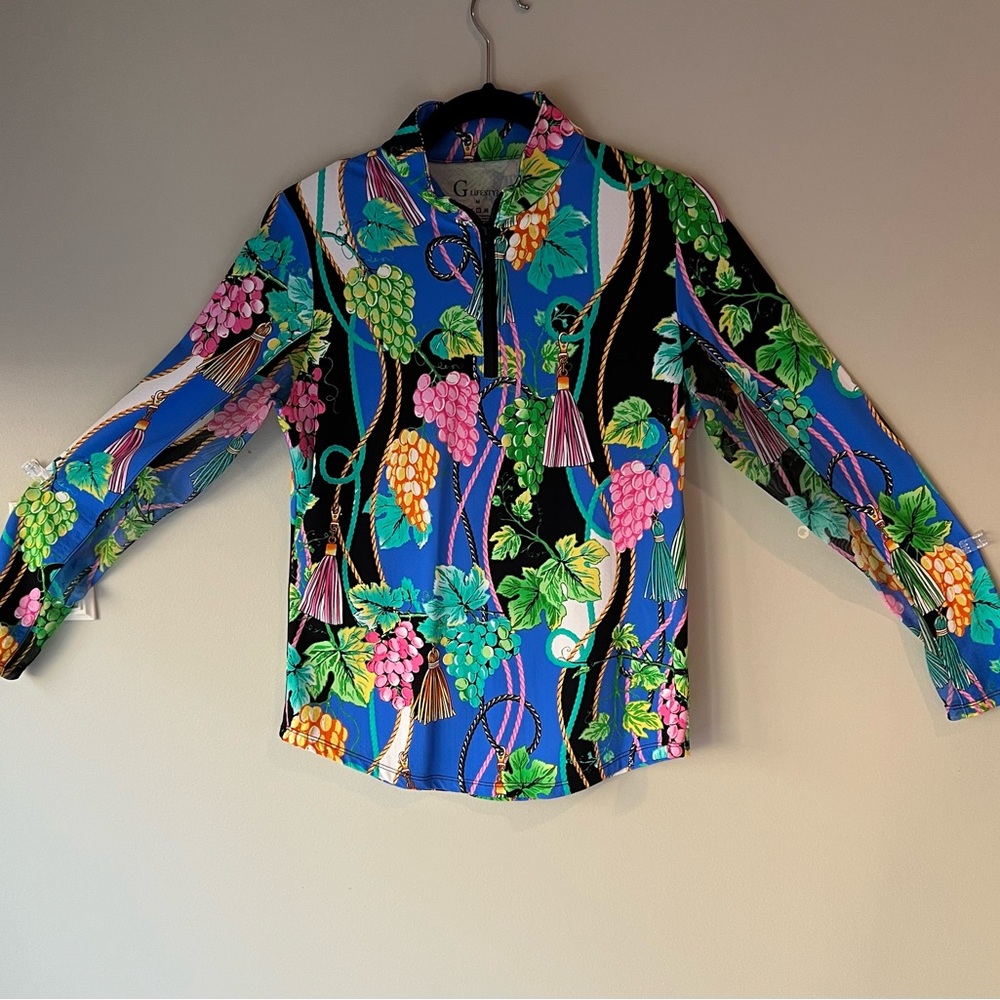 Quarter-zip top. Wine and Dine. Sporty to dressy fun top. Size Med.